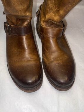 FRYE 87870 Women Size 9  Brown  Short Double Buckle Boots